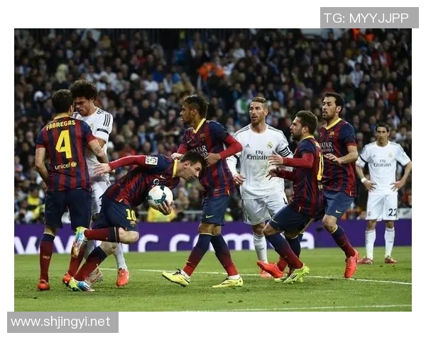 西甲联赛巴萨对皇马直播精彩瞬间 西甲联赛巴萨对皇马直播精彩瞬间